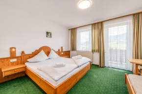 s'Wirtshaus by Alpine Genusswelten Gröbming